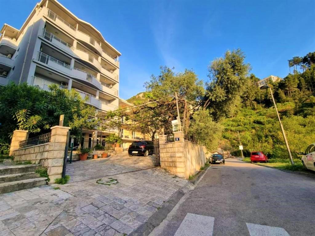 Guesthouse Radjen Sveti Stefan Exterior foto
